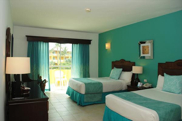 Grand Paradise Bavaro Uvero Alto Exterior photo